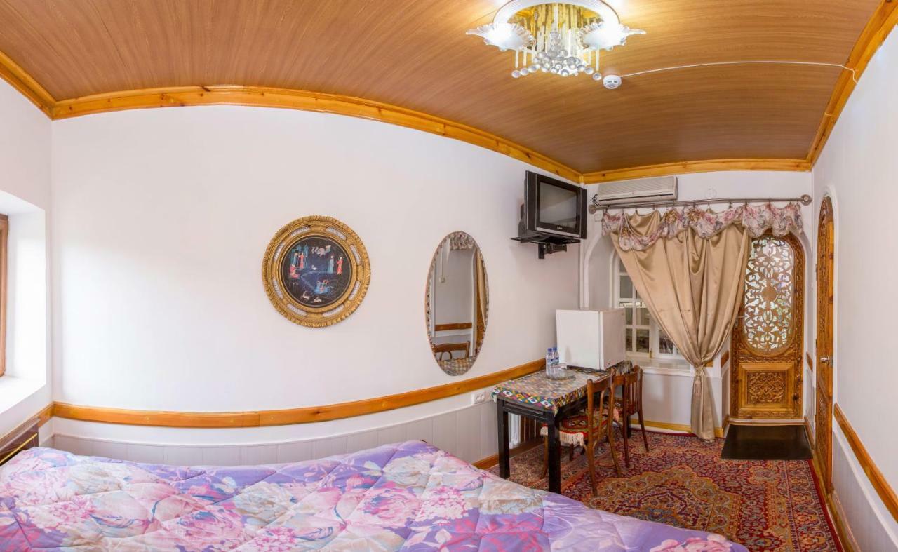 Furkat Guest House Самарканд Екстер'єр фото